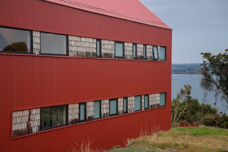 一种文化、建筑与地域传统：智利那些循环利用并展示木瓦片的房屋 - 27 的图像 31