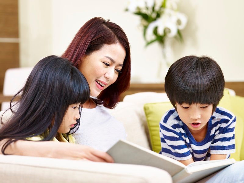 客厅用强化地板的优点 家中有小孩能否使用强化地板(图2) 客厅用强化地板的优点 家中有小孩能否使用强化地板