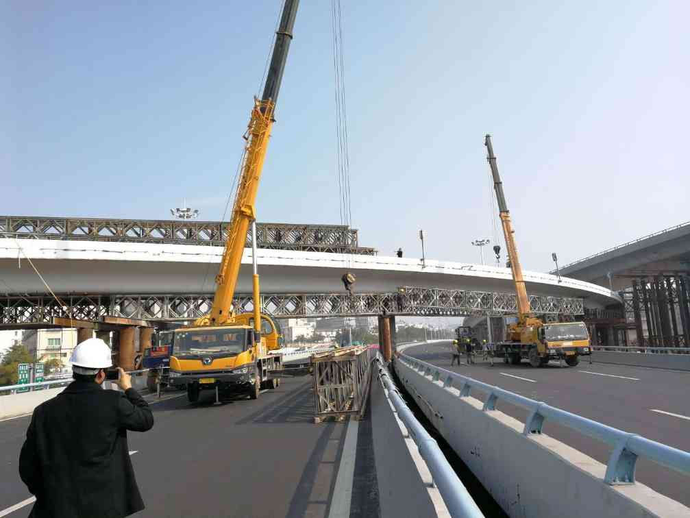 连日奋战开工 确保节后道路畅通1.jpg 连日奋战开工 确保节后道路畅通(图1)